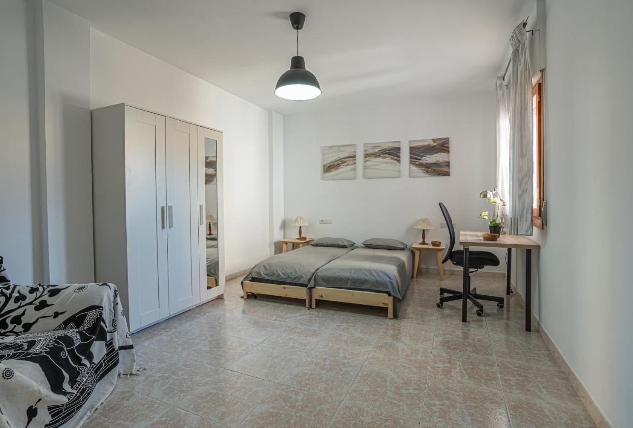 Casa Granada Budget Haus Bei Granada Durcal Bagian luar foto