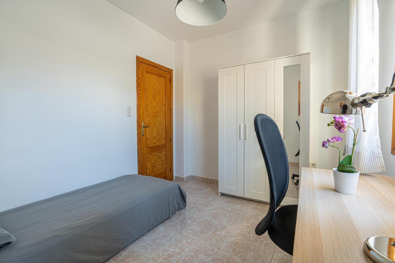 Casa Granada Budget Haus Bei Granada Durcal Bagian luar foto
